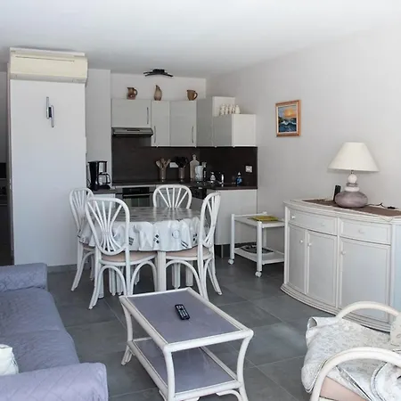 Appartement Duplex T2 Lumineux, 4 Pers, Centre-ville, Terrasses, A 100m, Clim, Garage - Fr-1-803-58 Le Lavandou