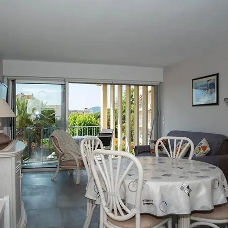 T2 Duplex Au Lavandou, 4 Pers, Bord De Mer, Parking, Clim - Fr-1-803-58 Le Lavandou