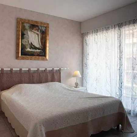 T2 Duplex Au Lavandou, 4 Pers, Bord De Mer, Parking, Clim - Fr-1-803-58 Apartman